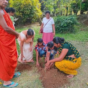 2025.06.05 වන දින උයන්වත්ත රජ මහා විහාරස්ථානයේ දී සිදු කරනු ලැබූ රුක් රෝපණ වැඩසටහන.